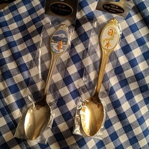 NWT Japanese decorative spoons